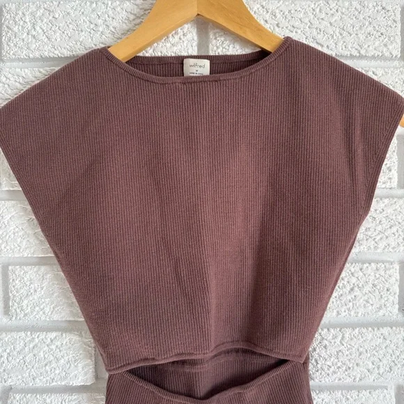Wilfred Chocolate Brown Crop Top - Picture 2 of 2